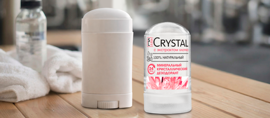 Минеральный дезодорант-кристалл Crystal от Secrets Lan с хлопком в виде стика в спортзале